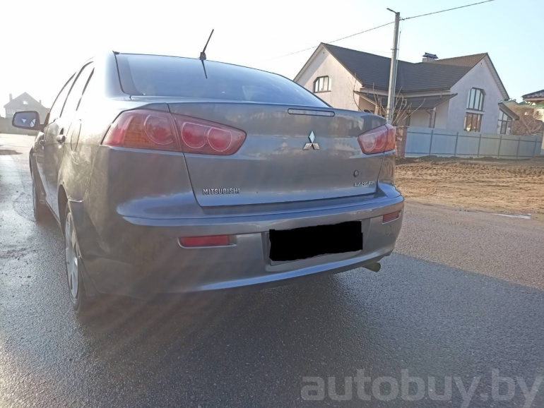 Mitsubishi Lancer 10 поколение , 2008 года