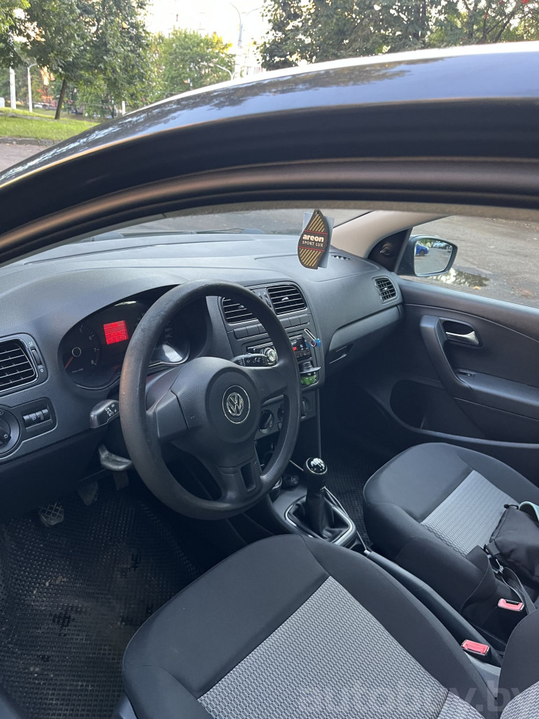 Volkswagen Polo 5 поколение [рестайлинг], 2014 года