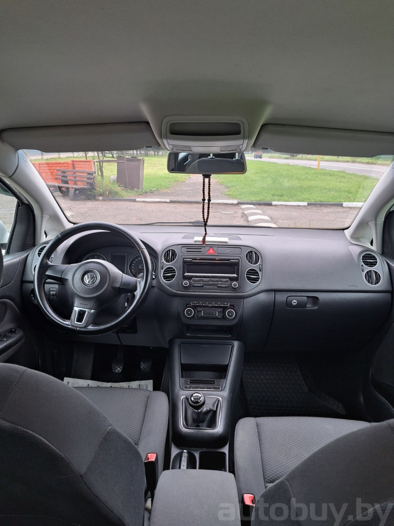 Volkswagen Golf Plus 2 поколение, 2011 года