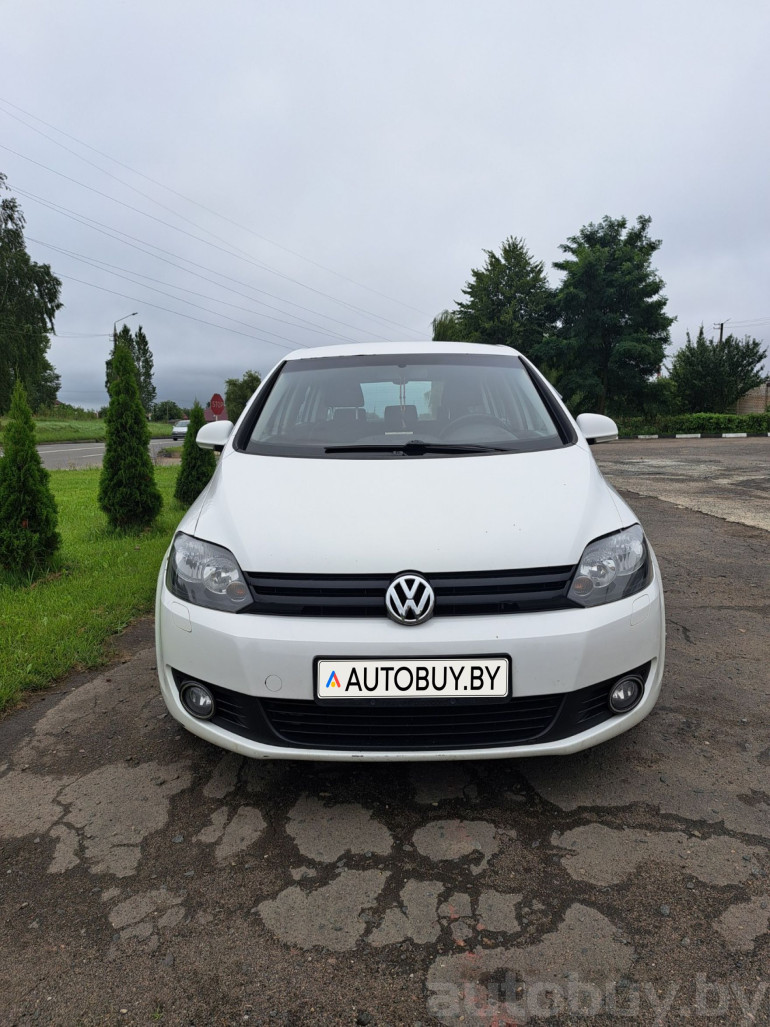 Volkswagen Golf Plus 2 поколение, 2011 года