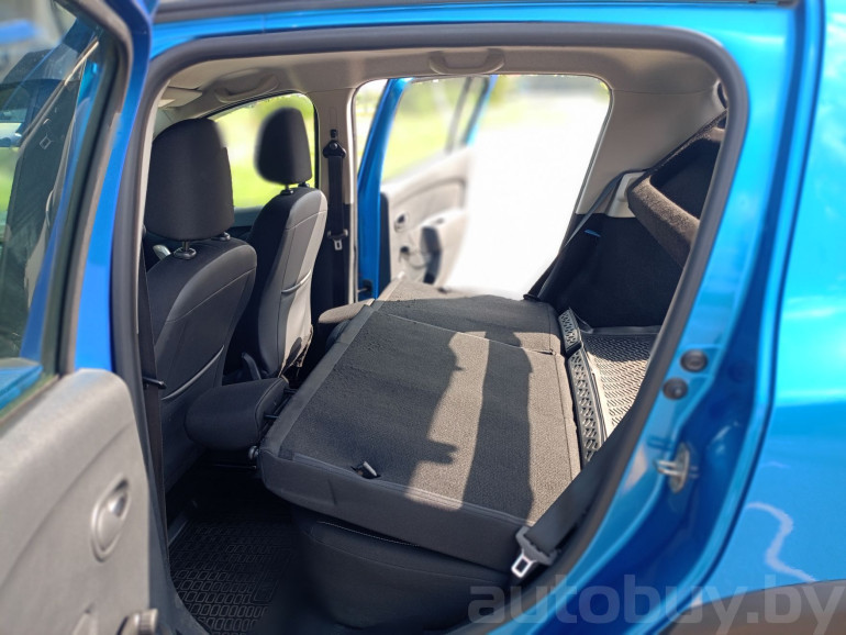 Renault Sandero 2 поколение, 2015 года