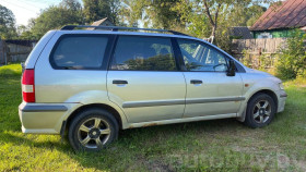 Mitsubishi Space Wagon