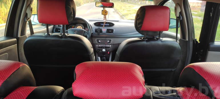 Renault Megane 3 поколение, 2010 года