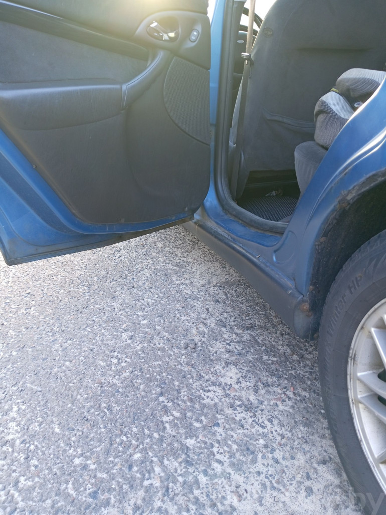 Ford Focus 1 поколение, 2001 года
