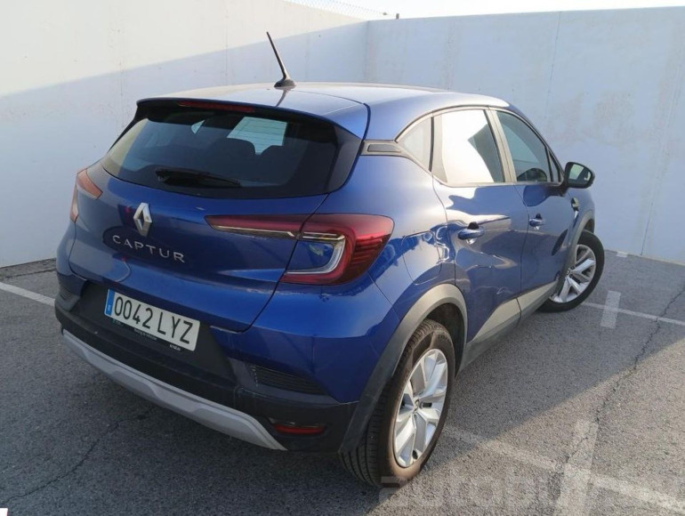 Renault Captur 2 поколение, 2021 года